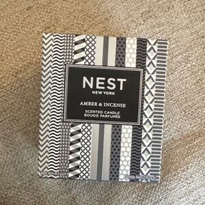 BRAND NEW: NEST Amber & Incense Scented Candle 8.1 oz with gift box